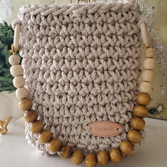 Deep Pocket Crochet Bag - Picture 5 of 5